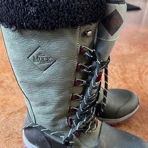 Muck boots winter